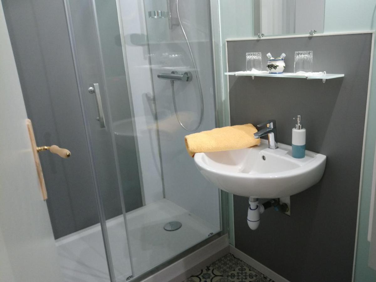 La Ferme Du Crie Panzió Chaudeyrolles Kültér fotó